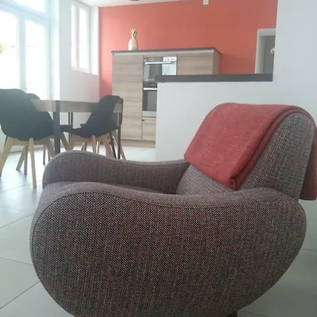 Les Lumieres D'epernay *