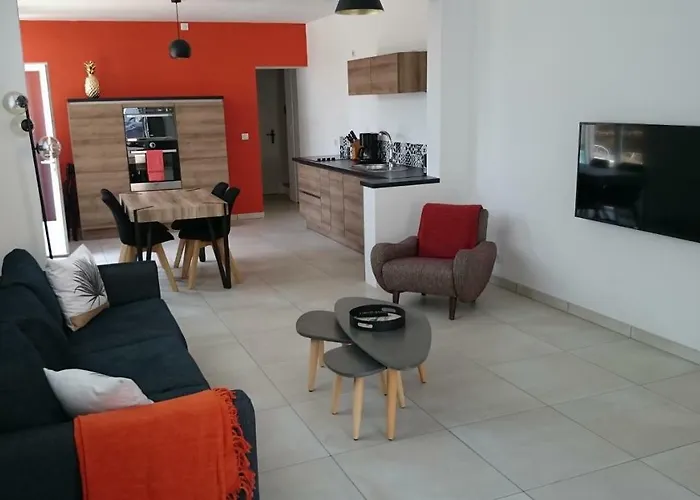 Holiday home Les Lumieres D'epernay